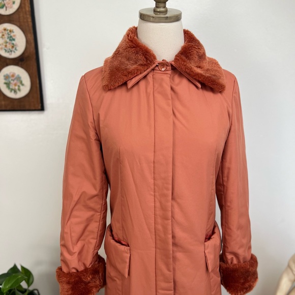 1960s Vintage Burnt Orange Long Mid Weight Coat With Faux Fur Collar - Picture 9 of 10